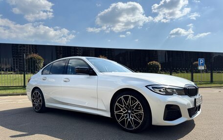 BMW 3 серия, 2019 год, 3 670 000 рублей, 2 фотография