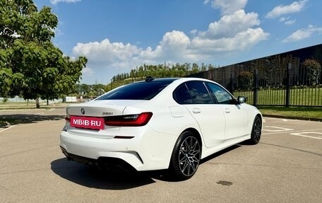 BMW 3 серия, 2019 год, 3 670 000 рублей, 10 фотография