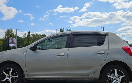 Renault Sandero II рестайлинг, 2015 год, 670 000 рублей, 6 фотография