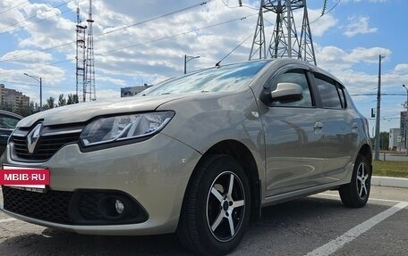 Renault Sandero II рестайлинг, 2015 год, 670 000 рублей, 3 фотография