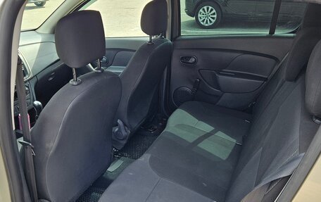 Renault Sandero II рестайлинг, 2015 год, 670 000 рублей, 13 фотография