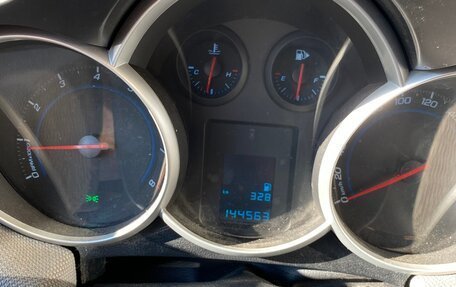 Chevrolet Cruze II, 2011 год, 830 000 рублей, 7 фотография