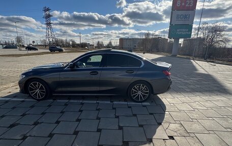 BMW 3 серия, 2019 год, 3 100 000 рублей, 2 фотография