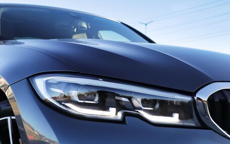 BMW 3 серия, 2019 год, 3 100 000 рублей, 20 фотография