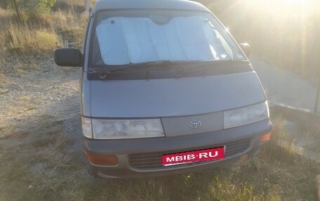 Toyota Town Ace III, 1992 год, 495 000 рублей, 1 фотография