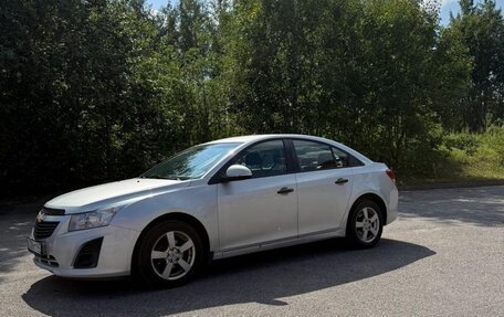 Chevrolet Cruze II, 2013 год, 650 000 рублей, 2 фотография