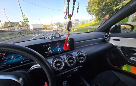 Mercedes-Benz CLA, 2021 год, 3 599 000 рублей, 30 фотография