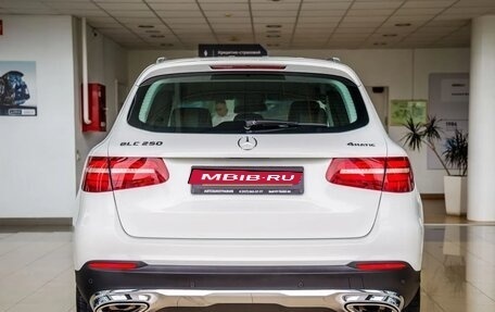 Mercedes-Benz GLC, 2016 год, 3 098 000 рублей, 6 фотография
