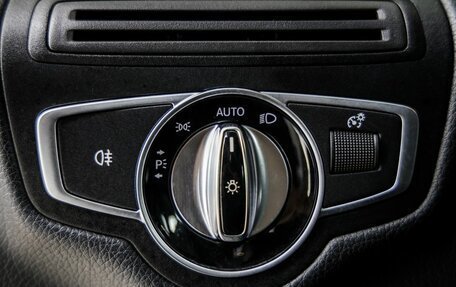 Mercedes-Benz GLC, 2016 год, 3 098 000 рублей, 30 фотография
