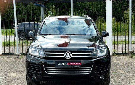 Volkswagen Touareg III, 2011 год, 1 949 000 рублей, 2 фотография