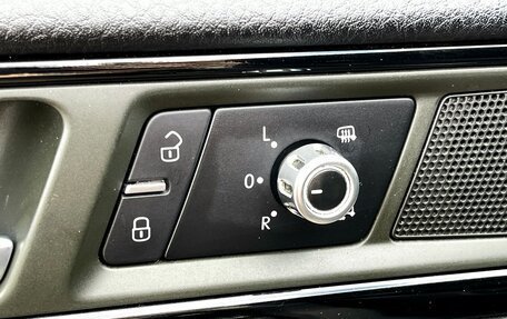 Volkswagen Touareg III, 2011 год, 1 949 000 рублей, 19 фотография