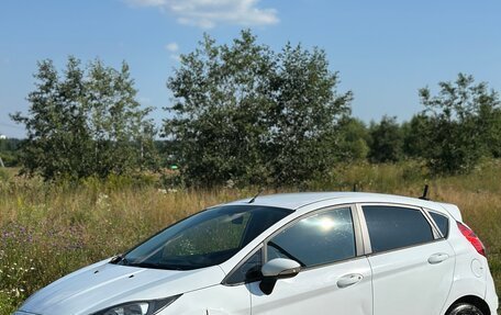 Ford Fiesta, 2016 год, 530 000 рублей, 2 фотография
