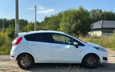 Ford Fiesta, 2016 год, 530 000 рублей, 6 фотография