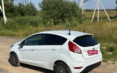 Ford Fiesta, 2016 год, 530 000 рублей, 10 фотография