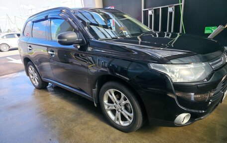 Mitsubishi Outlander III рестайлинг 3, 2012 год, 1 650 000 рублей, 13 фотография