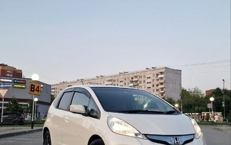 Honda Fit III, 2011 год, 930 000 рублей, 3 фотография