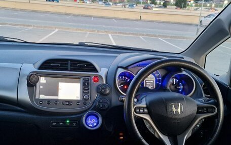 Honda Fit III, 2011 год, 930 000 рублей, 25 фотография