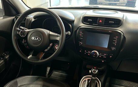 KIA Soul II рестайлинг, 2019 год, 1 999 900 рублей, 9 фотография