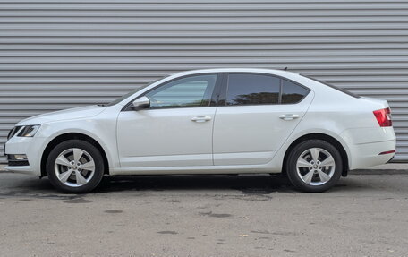 Skoda Octavia, 2017 год, 1 670 000 рублей, 8 фотография