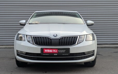 Skoda Octavia, 2017 год, 1 670 000 рублей, 2 фотография