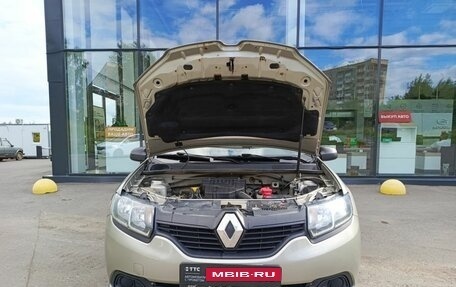 Renault Logan II, 2018 год, 699 800 рублей, 11 фотография