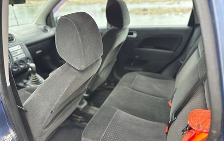 Ford Fiesta, 2005 год, 300 000 рублей, 7 фотография