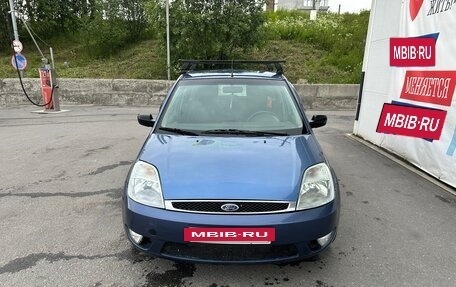 Ford Fiesta, 2005 год, 300 000 рублей, 2 фотография