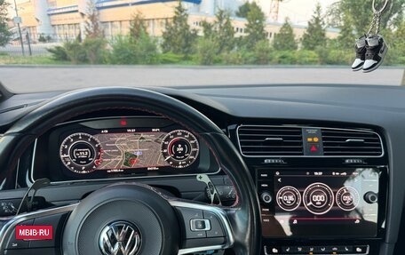 Volkswagen Golf GTI VII, 2019 год, 2 950 000 рублей, 8 фотография