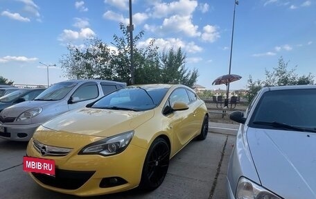 Opel Astra J, 2013 год, 890 000 рублей, 5 фотография