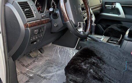 Toyota Land Cruiser 200, 2013 год, 7 200 000 рублей, 8 фотография