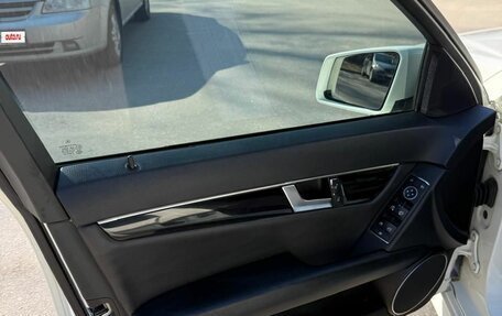 Mercedes-Benz C-Класс, 2011 год, 1 299 000 рублей, 3 фотография