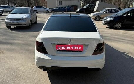 Mercedes-Benz C-Класс, 2011 год, 1 299 000 рублей, 7 фотография