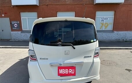 Honda Freed I, 2012 год, 1 400 000 рублей, 4 фотография