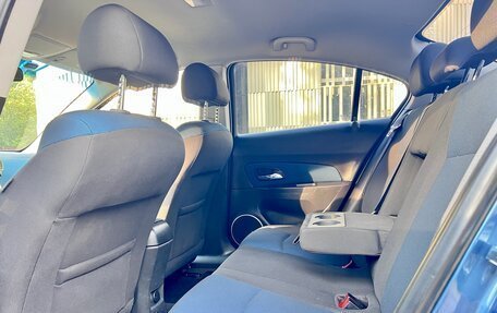 Chevrolet Cruze II, 2014 год, 970 000 рублей, 9 фотография