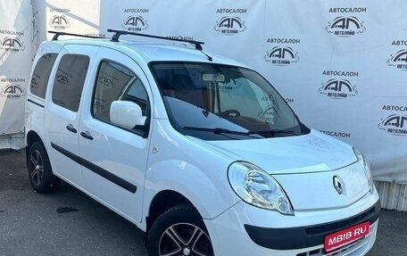 Renault Kangoo II рестайлинг, 2009 год, 599 000 рублей, 1 фотография