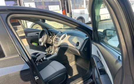 Chevrolet Cruze II, 2013 год, 820 000 рублей, 5 фотография