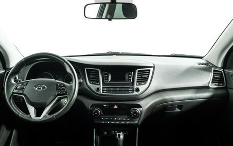 Hyundai Tucson III, 2017 год, 1 929 700 рублей, 13 фотография