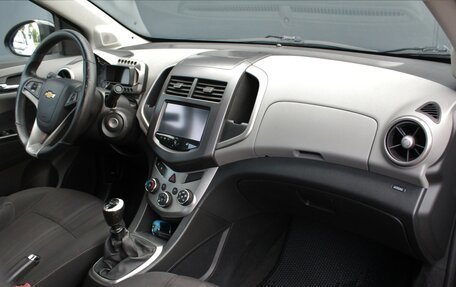Chevrolet Aveo III, 2014 год, 700 000 рублей, 6 фотография