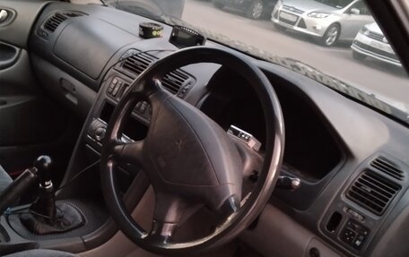 Mitsubishi Galant VIII, 1997 год, 400 000 рублей, 2 фотография