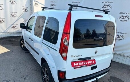 Renault Kangoo II рестайлинг, 2009 год, 599 000 рублей, 6 фотография
