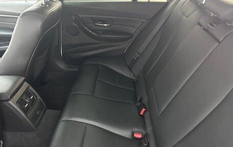 BMW 3 серия, 2012 год, 1 750 000 рублей, 14 фотография