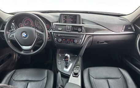 BMW 3 серия, 2012 год, 1 750 000 рублей, 15 фотография