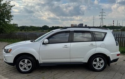 Mitsubishi Outlander III рестайлинг 3, 2011 год, 950 000 рублей, 1 фотография