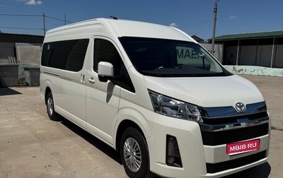 Toyota HiAce H300, 2022 год, 8 250 000 рублей, 1 фотография