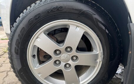 Mitsubishi Outlander III рестайлинг 3, 2011 год, 950 000 рублей, 11 фотография