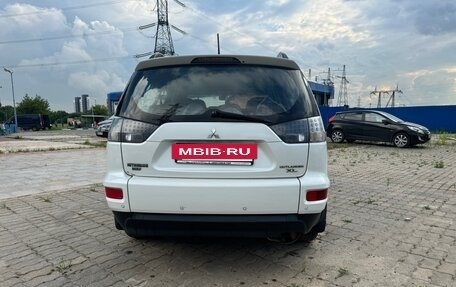 Mitsubishi Outlander III рестайлинг 3, 2011 год, 950 000 рублей, 6 фотография