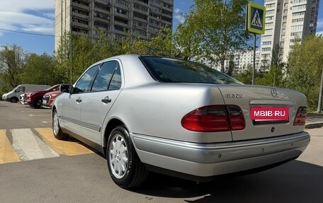 Mercedes-Benz E-Класс, 1998 год, 1 650 000 рублей, 10 фотография