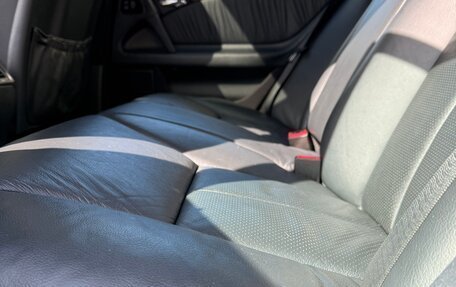 Mercedes-Benz E-Класс, 1998 год, 1 650 000 рублей, 26 фотография
