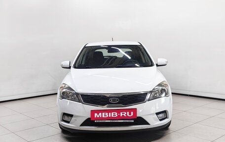 KIA cee'd I рестайлинг, 2010 год, 579 000 рублей, 3 фотография