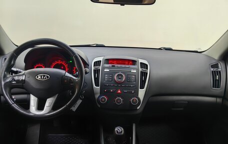 KIA cee'd I рестайлинг, 2010 год, 579 000 рублей, 12 фотография